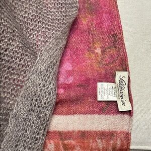 Saldarini Gray Wool Loose Knit Scarf with Reddish Patterned Mohair Blend Overlay